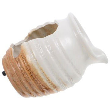 Ceramiczna fontanna w formie dzbana do ogrodu i salonu